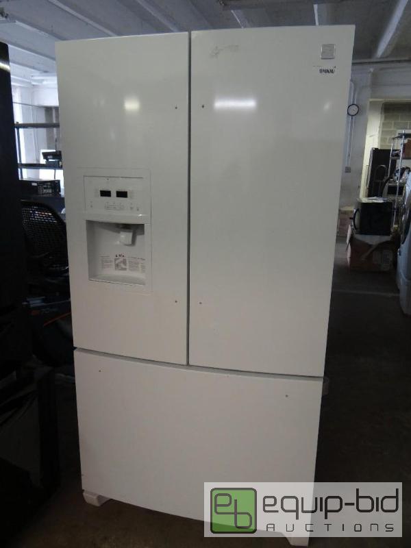 lot 53 image: Kenmore French Door Refrigerator