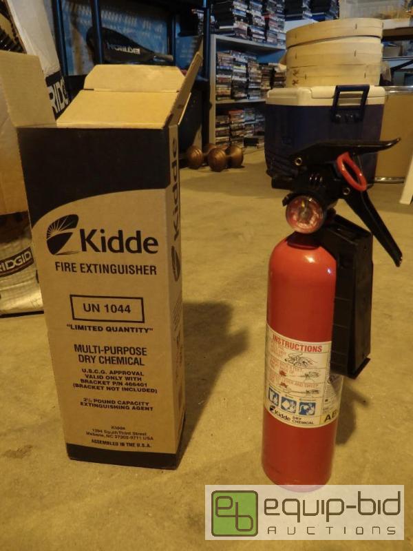 lot 1319 image: Dry Chem Fire Extinguisher