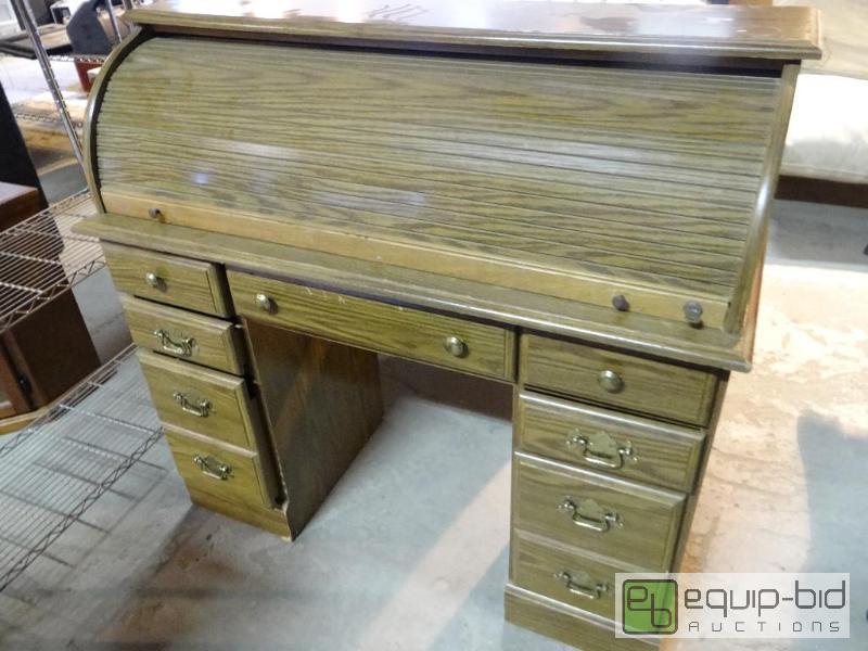 lot 1351 image: Rool Top Nine Drawer Desk