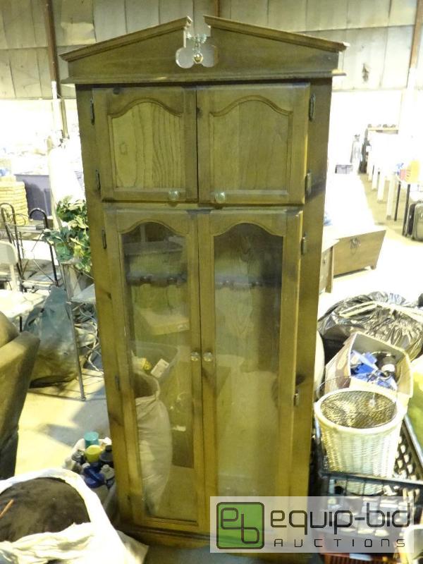 lot 1357 image: Wooden Glass Door Gun Cabinet
