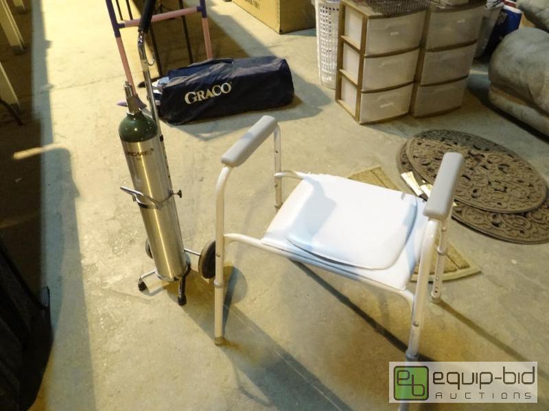 lot 1369 image: Portable Lincare Oxygen Tank and Seat Assistant