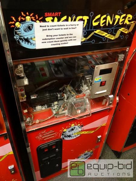 lot 533 image: Smart Ticket Center  Model TRC  120v  Appears...