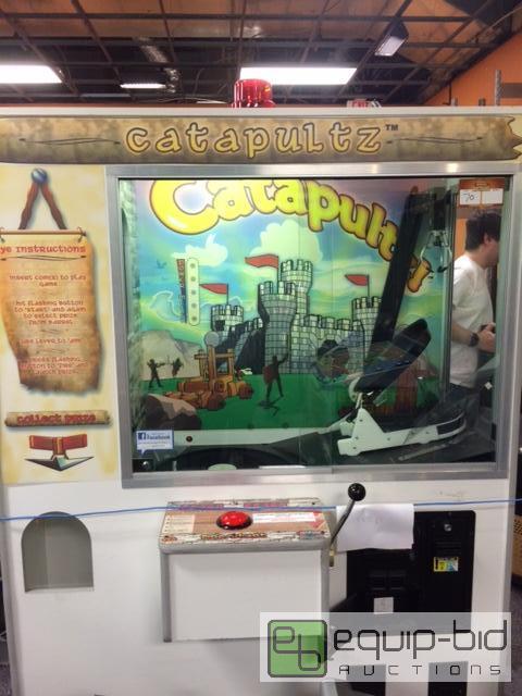 lot 576 image: Catapultz Arcade Game by Lazer Tron Arcade Machines