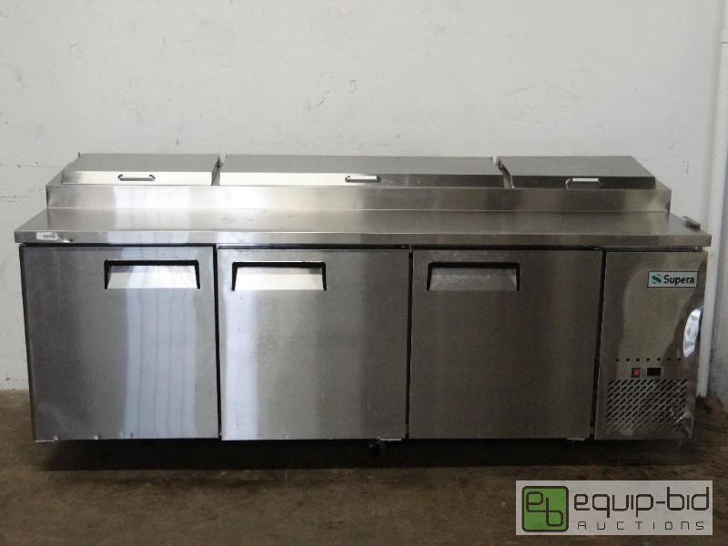 lot 1046 image: Used Supera Refrigerated Pizza Prep Table
