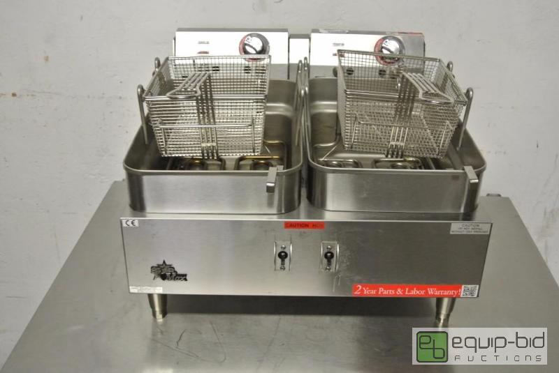 lot 1066 image: Star Max 530TF Countertop Two Bin Fryer