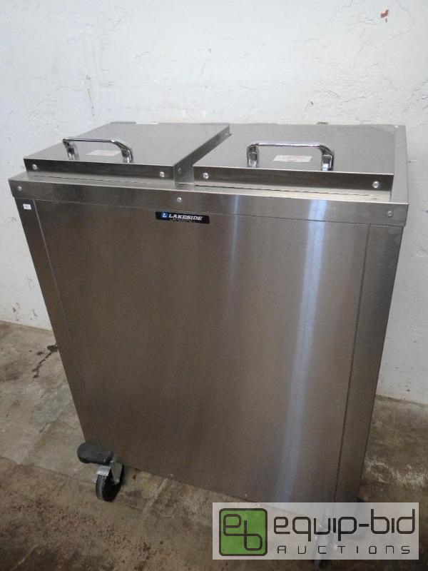 lot 1071 image: Lakeside Double-Stack Electric Plate Warmer on Casters