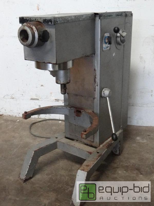lot 1079 image: Univex 20 Quart Floor Mixer