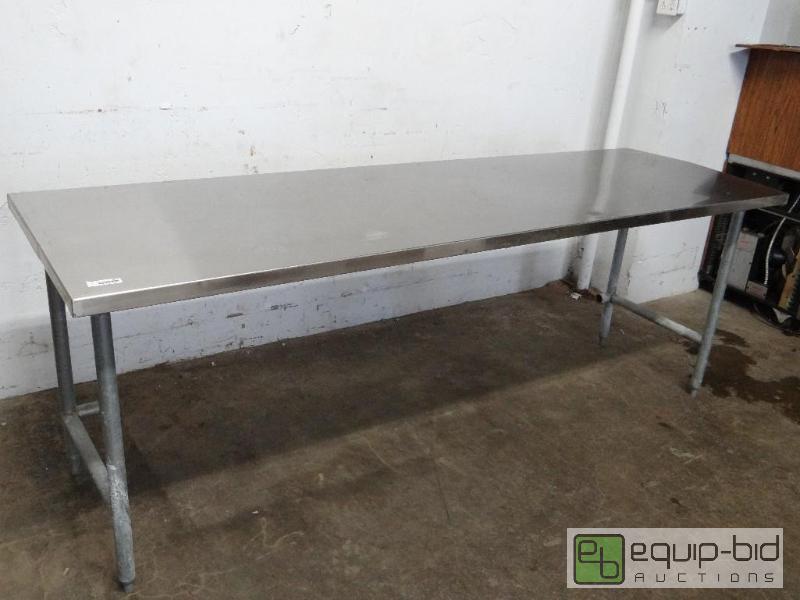 lot 1109 image: Stainless Steel Table