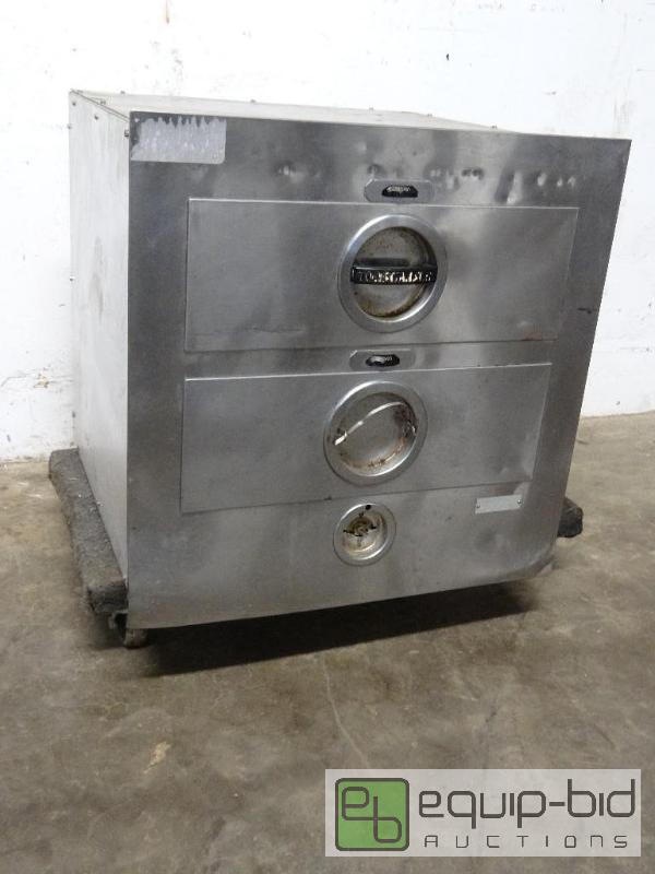 lot 1117 image: Toastmaster BunChip Warmer