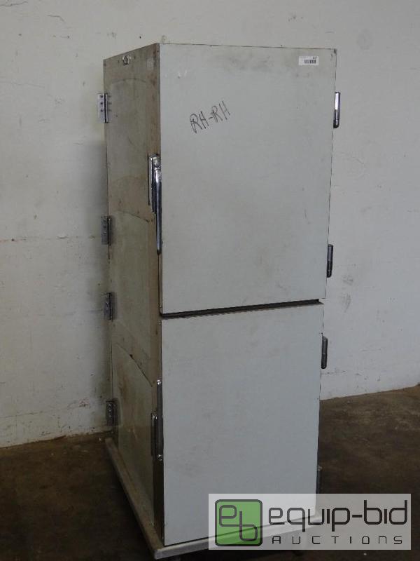 lot 1127 image: Cres Cor Full Size Stainless Insulated Holding Cabinet on Casters