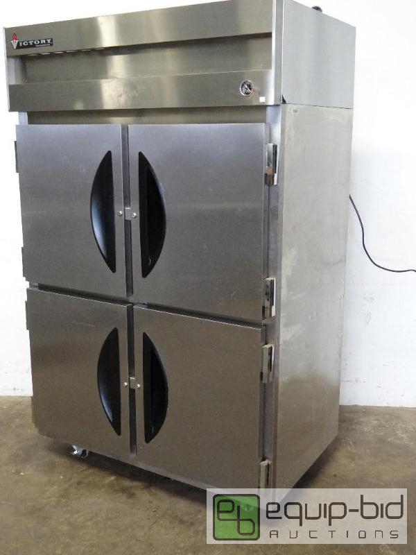 lot 1133 image: Victory Stainless Double Split Door Cooler