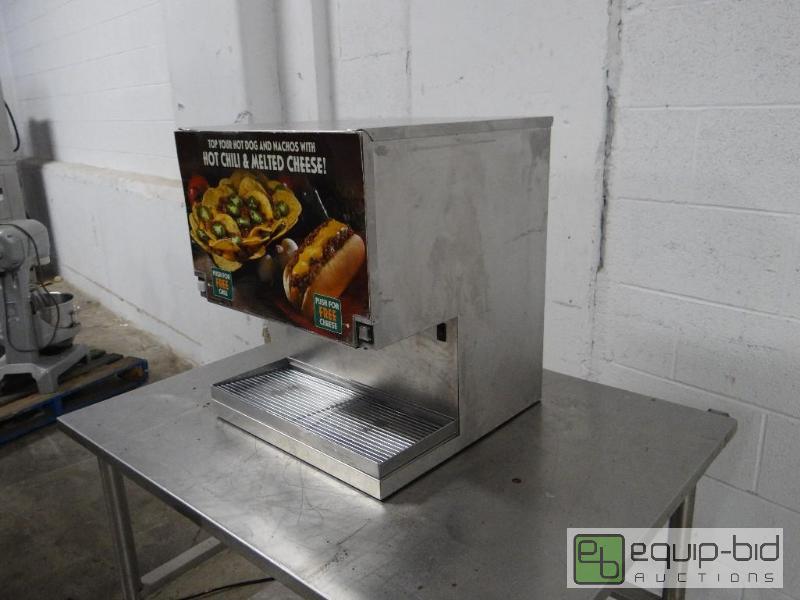lot 1213 image: Star Countertop Heated Chili and Cheese Dispenser