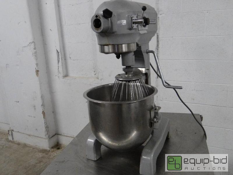 lot 1218 image: Hobart 20qt Mixer with Stainless Bowl and Whisk