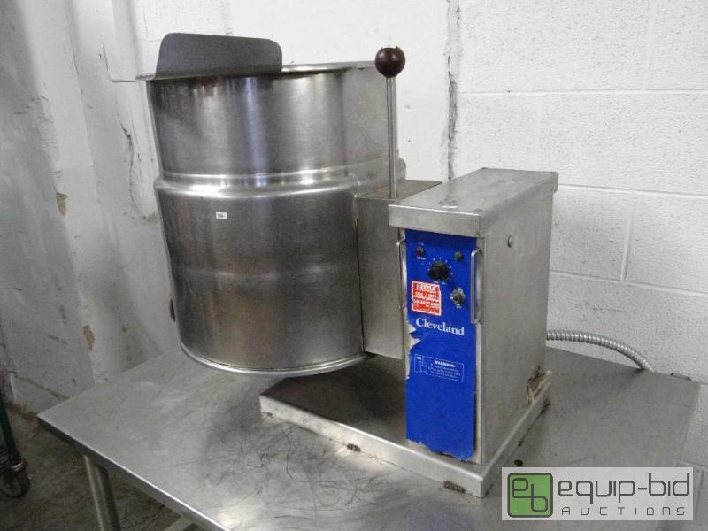 lot 1264 image: Cleveland Electric Steam Jacketed