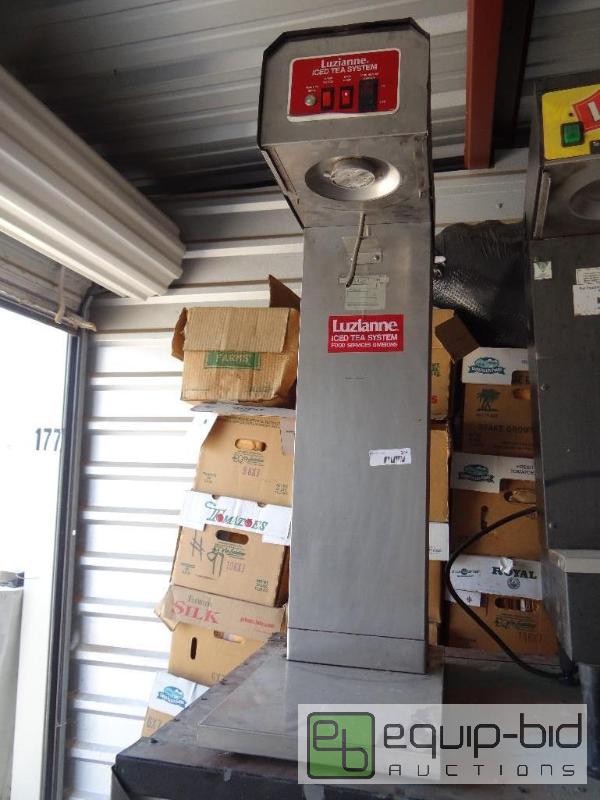 lot 109 image: Luzianne ice tea machine....