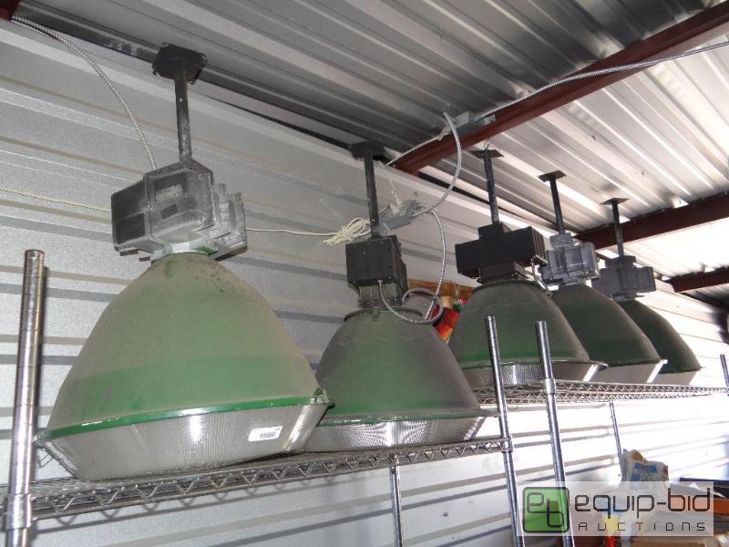 lot 116 image: Lot of 6 warehouse lights. 1 needs globe....