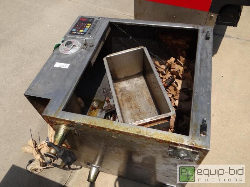 lot 136 image: AutoFry electric greaseless fryer. Parts mach...