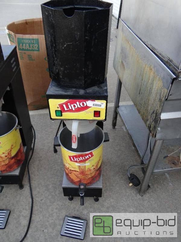 lot 186 image: Lipton ice tea machine with dispenser and sta...