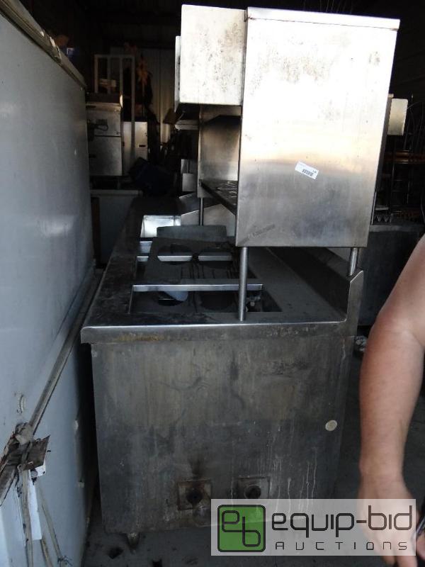lot 194 image: Large stainless steel Tacofood line.  Steam ...