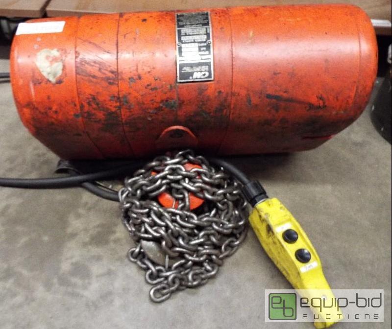 lot 5341 image: Lodestar Electric Chain Hoist&nbsp   Model L...