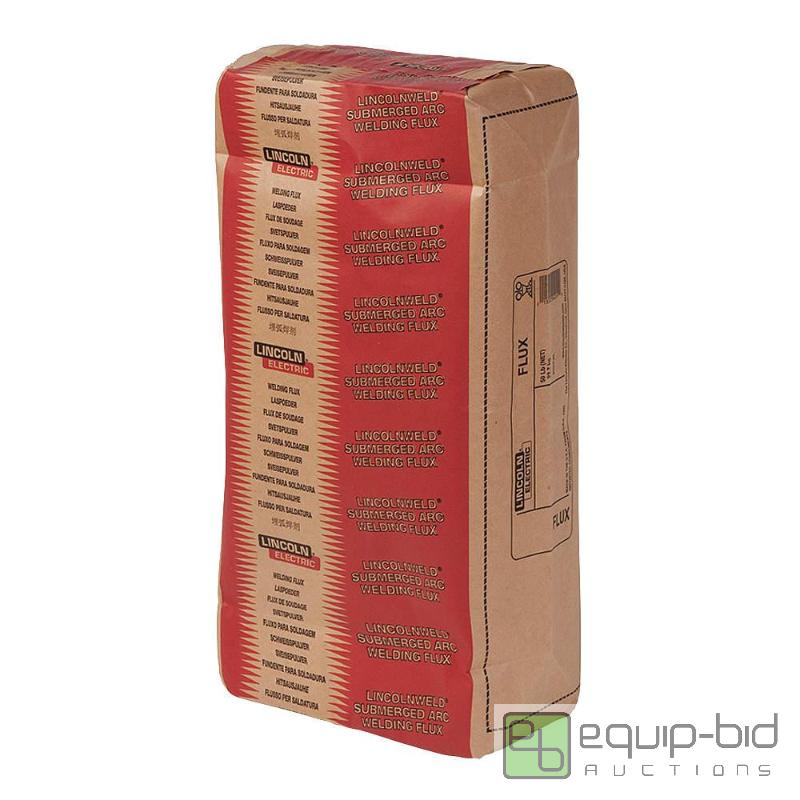 lot 5370C image: Lot of Lincoln Electric Welding Flux   Qty. 8...
