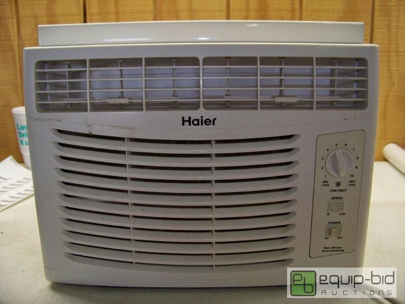 lot 1003 image: Haier 5000 BTU Window Air Conditioner