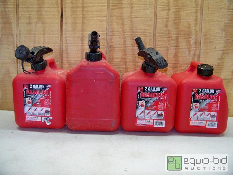 lot 1021 image: Gas Cans
