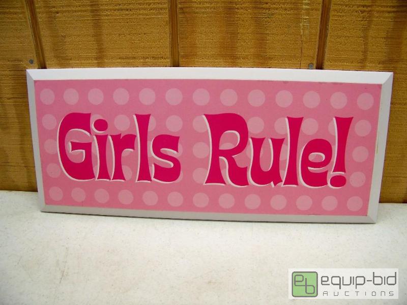 lot 1046 image: Girls Rule Wall Plaque