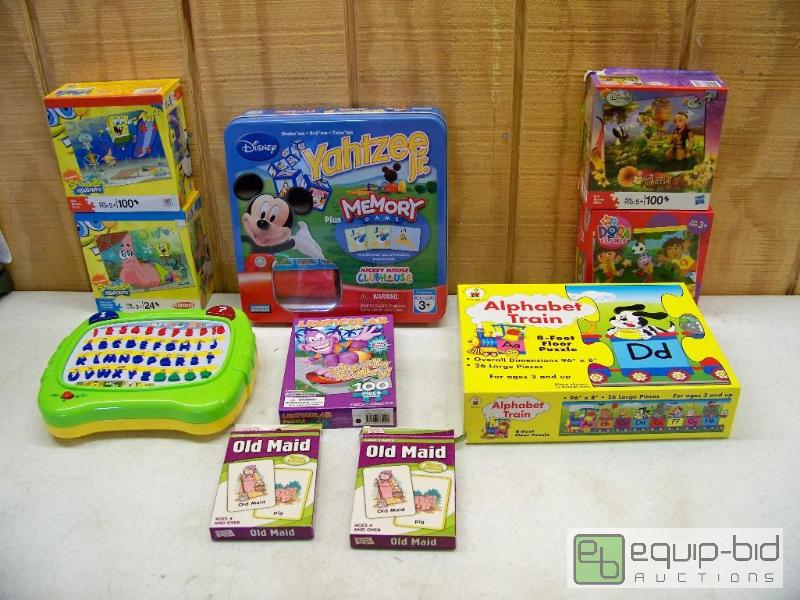 lot 1058 image: Puzzles and Games