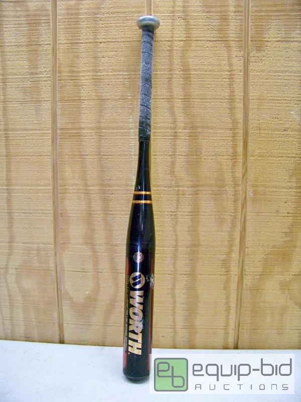 lot 1071 image: Softball Bat