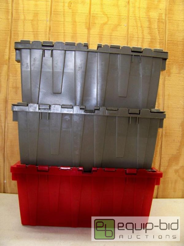 lot 1091 image: 3 Storage Totes