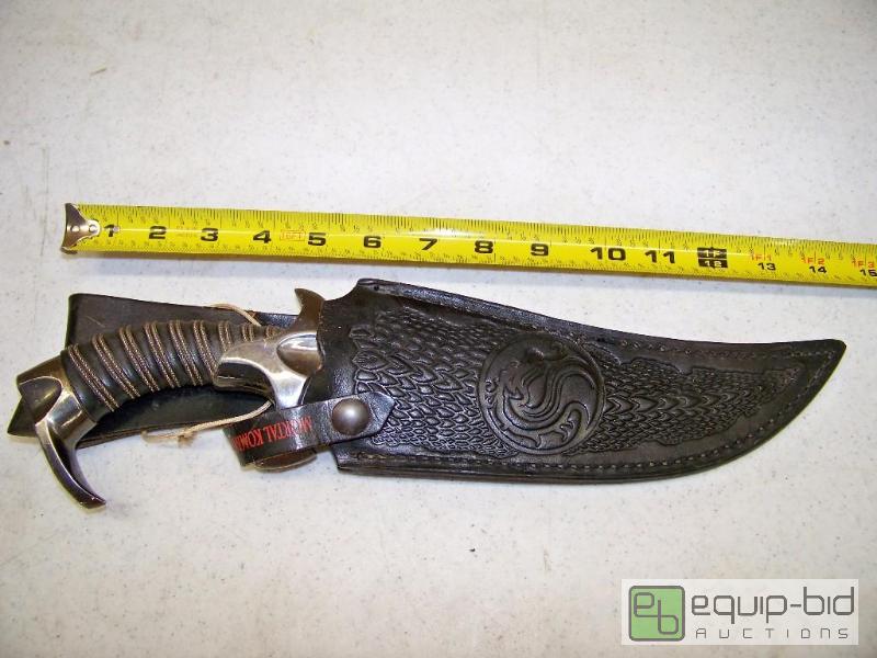 lot 1111 image: Mortal Kombat Knife