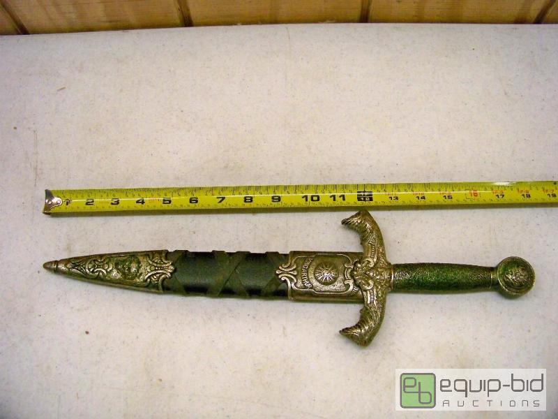 lot 1114 image: King Arthur Dagger or Small Sword