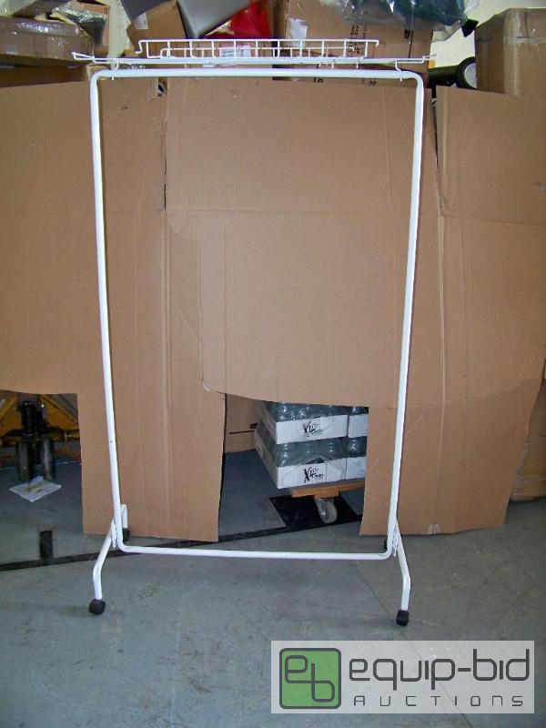 lot 1124 image: Rolling clothes Rack