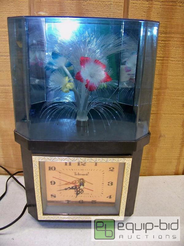lot 1136 image: Vintage Telesonic Electric Clock