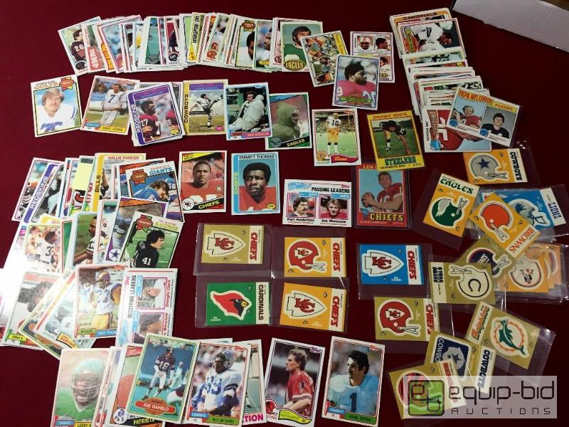 lot 1062 image: VINTAGE FOOTBALL LOT 1971 LEN DAWSON 250 CAR...