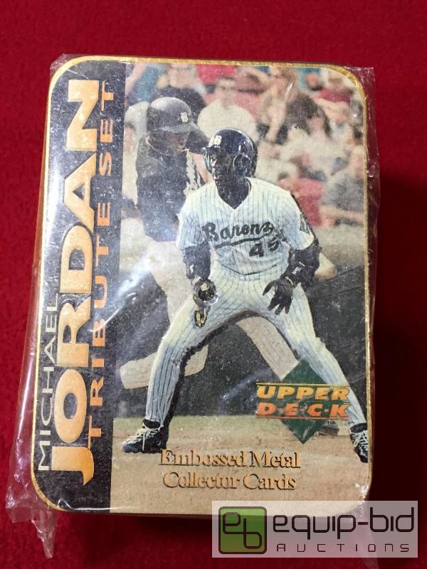 lot 1092 image: MICHAEL JORDAN 5 CARD SET FACTORY SEALED IN A...