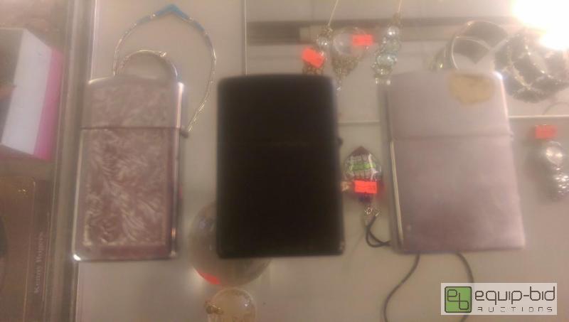 lot 101 image: Lot of 3 Zippos...