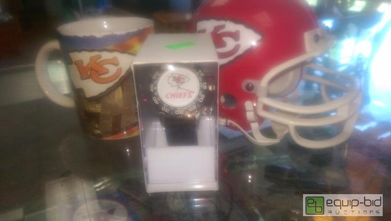 lot 103 image: Kc Chiefs Lot Brand New Watch...