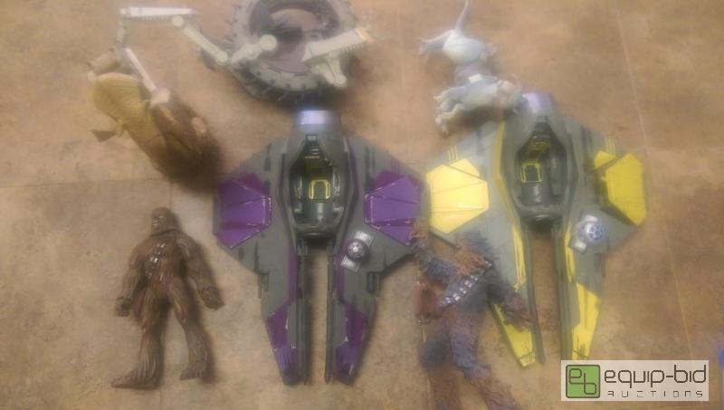 lot 115 image: Star Wars Lot...