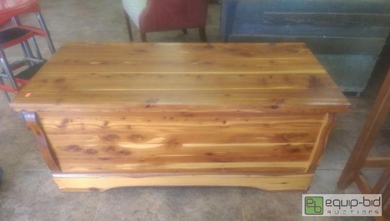 lot 201 image: Awesome Murphy Cedar Chest...