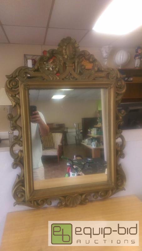 lot 237 image: Vintage Mirror...