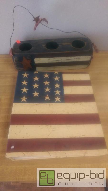 lot 248 image: Mini 4th of July Lot...