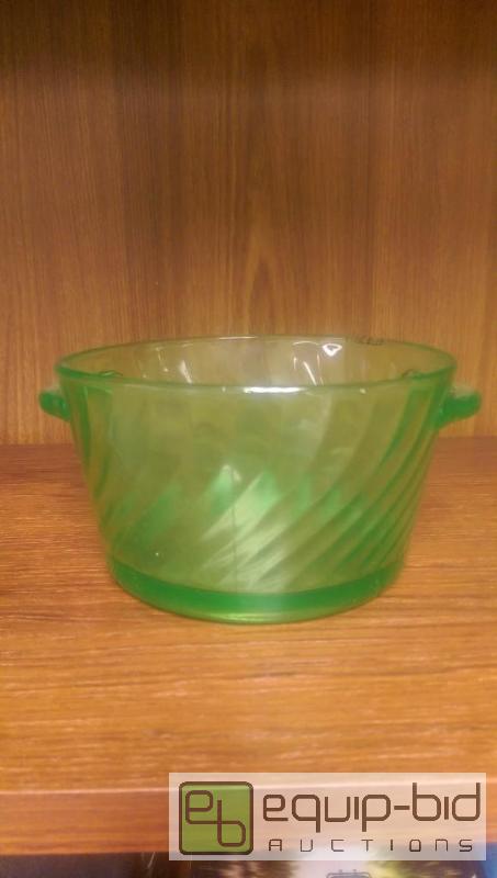 lot 261 image: VaselineUranium Glass Awesome Bowl...