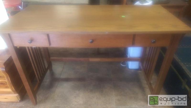 lot 27 image: Mission Style Desk...