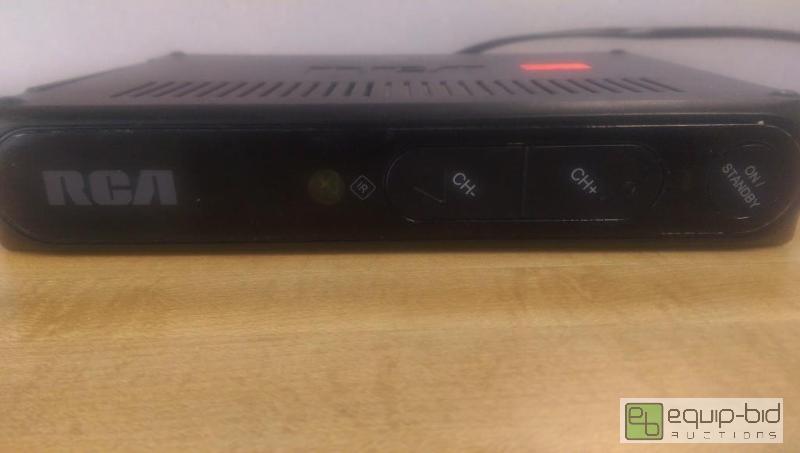 lot 276 image: RCA Digital Convertor Box no remote you can u...