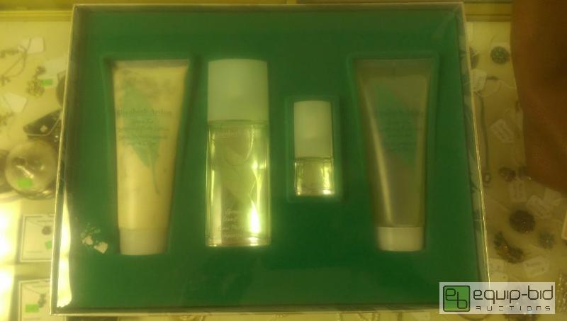 lot 305 image: Elisabeth Arden New in Box...