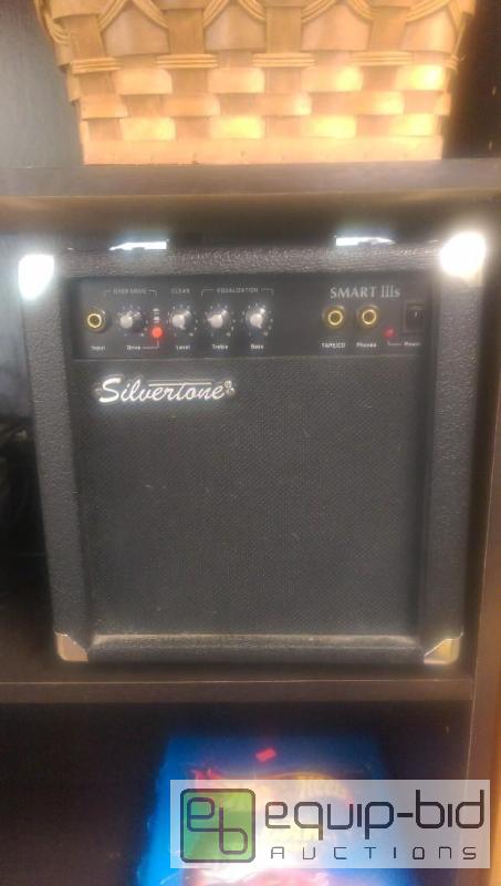 lot 35 image: Silvertone&nbsppersonal Guitar Amp...