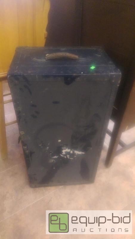 lot 48 image: Old Trunk...