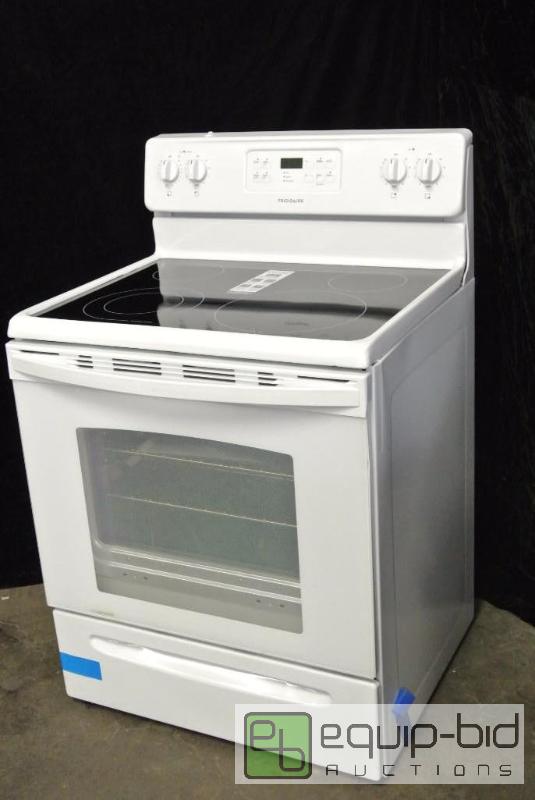 lot 1007 image: Frigidaire 4 burner electric range